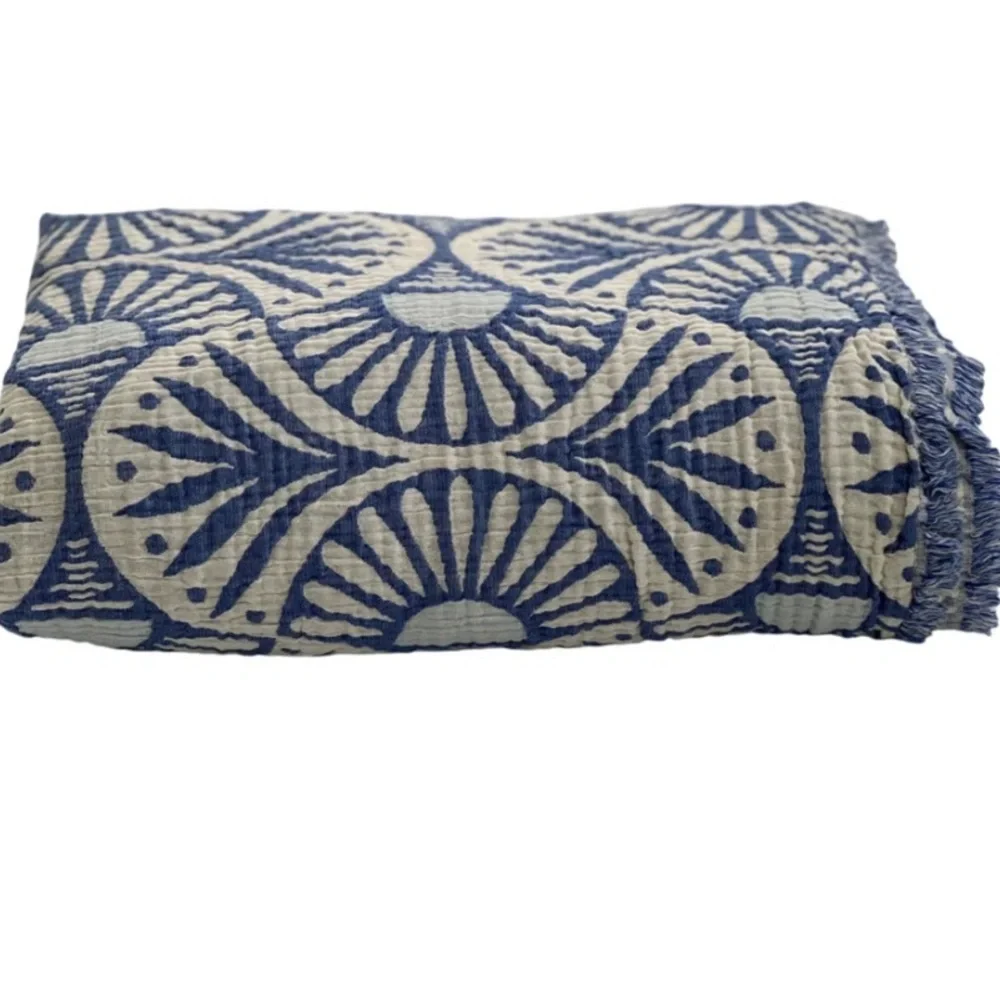 KING Ginkgo Deco Leaf Quilt 2 Side FLiPSiDE Navy Blue Patterned Quilt NEW